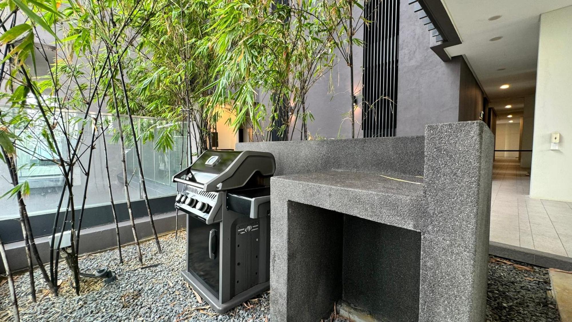Pangsapuri Joyful Haven Bukit Bintang With Rooftop Pool